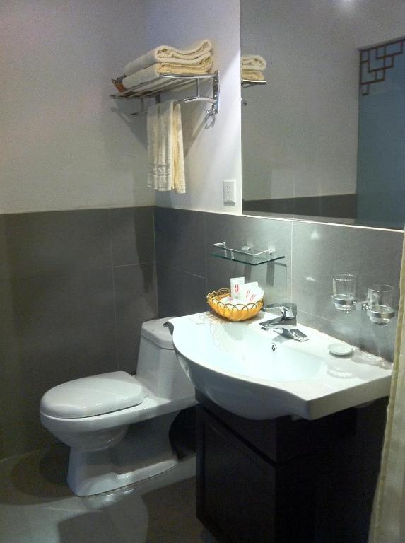 Yi (Anhui) XI Di Travel Lodge מראה חיצוני תמונה